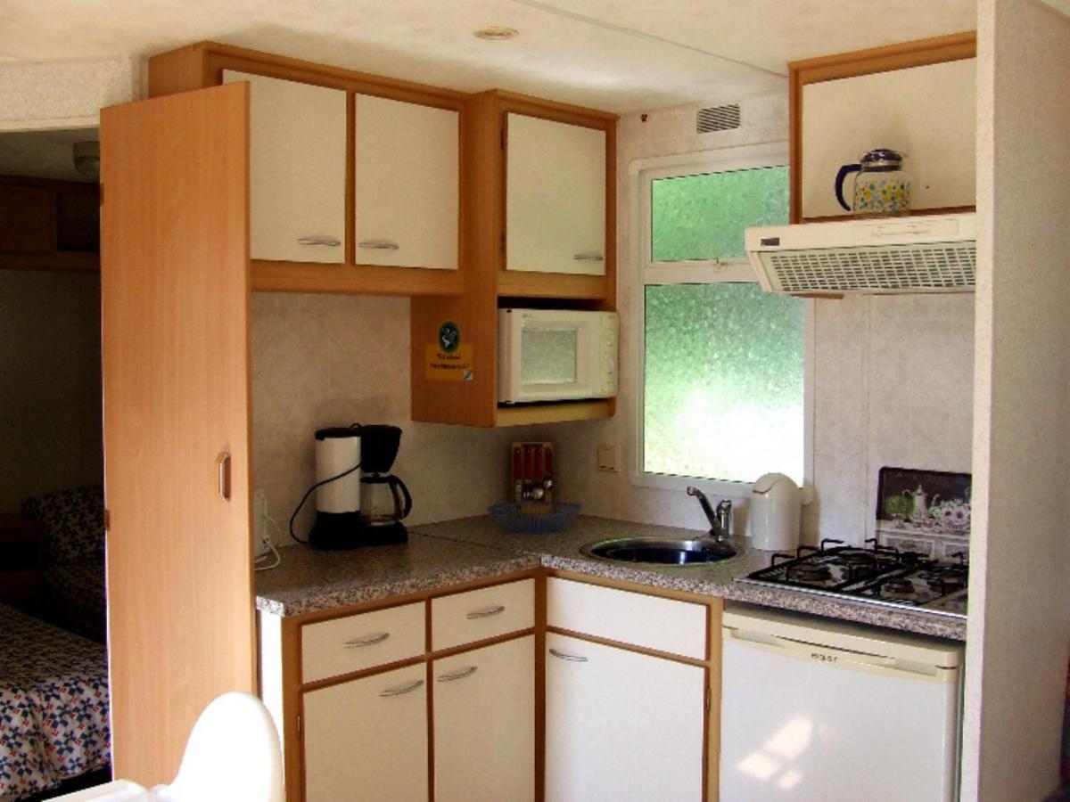 Stacaravan 6 Persoons - Camping Le Soustran Neuvic  Exterior foto